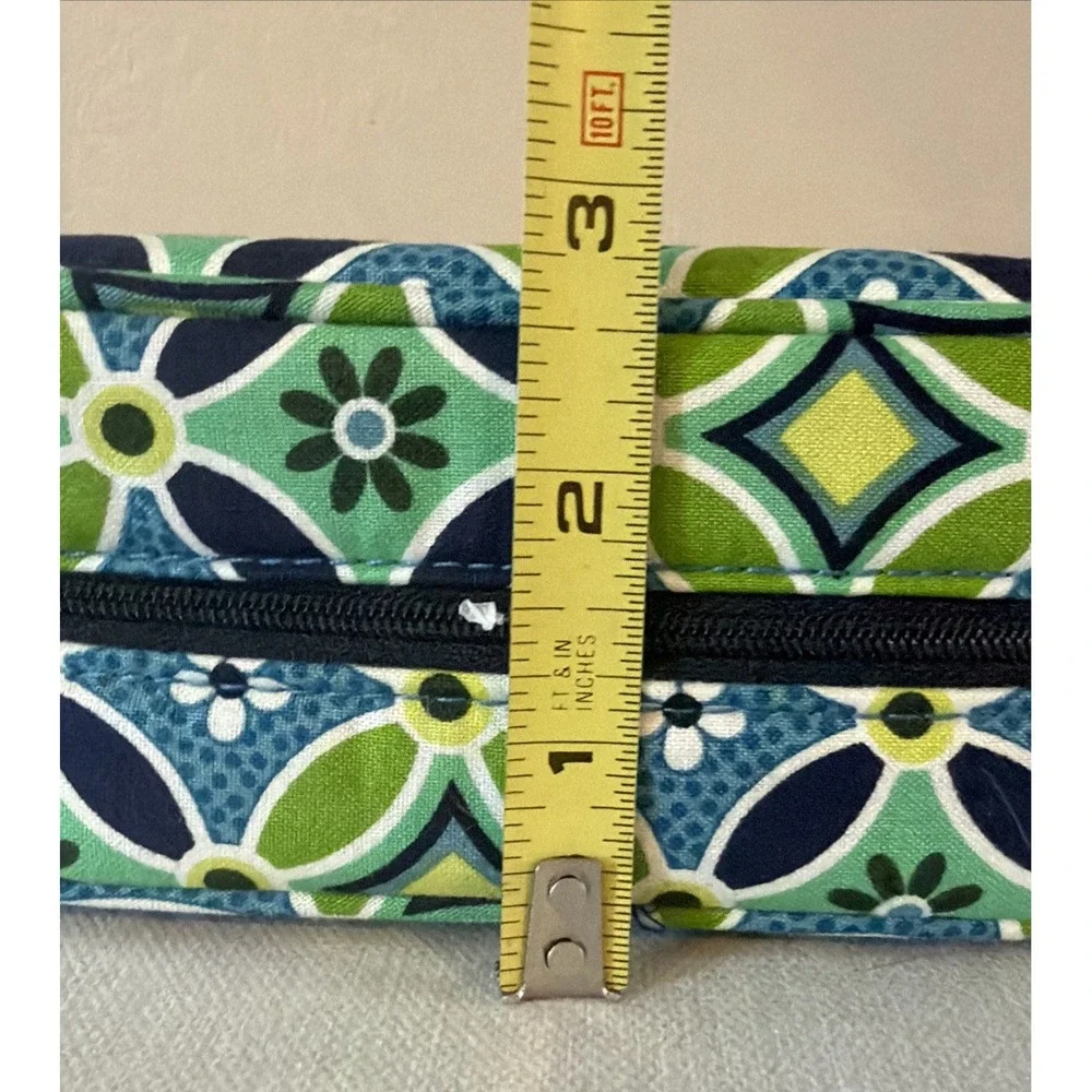 Vera Bradley Daisy Daisy Deep Zippered EYE/SUNGLASS CASE - New with Tag NWT